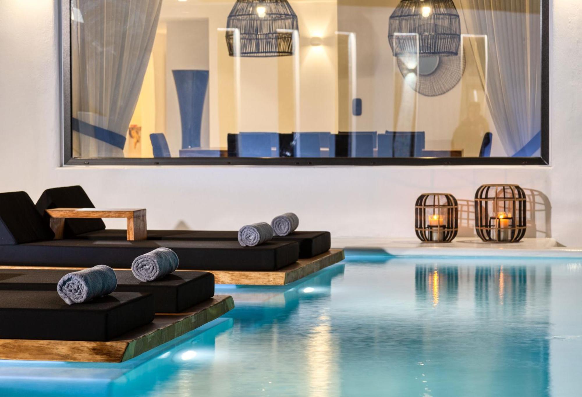 Psarou Black * Psarou (Mykonos)