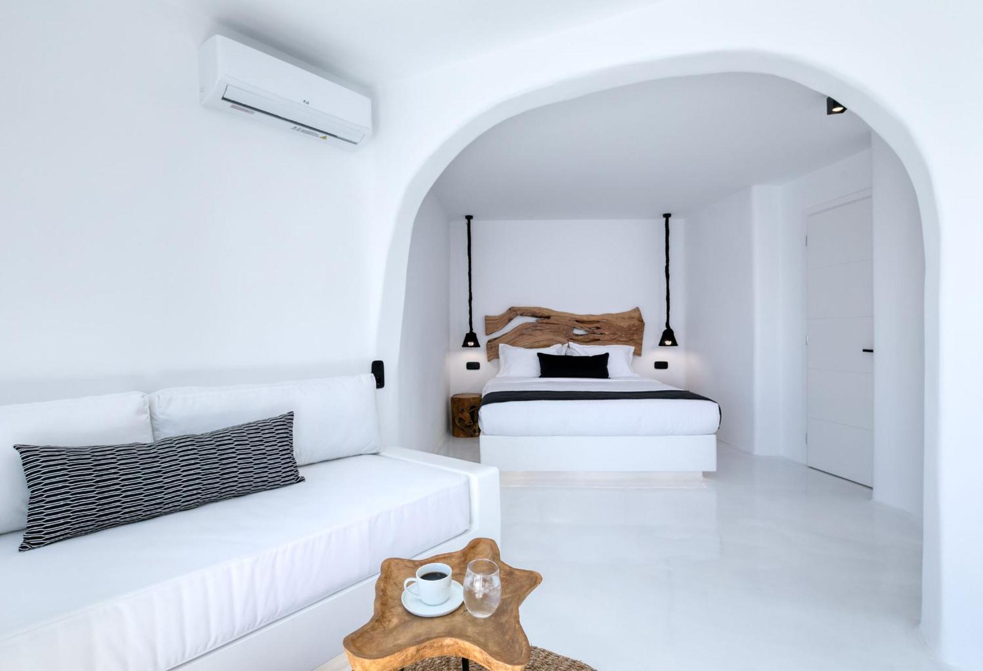 Psarou Black Psarou (Mykonos)